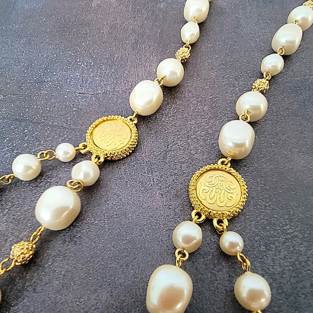 Gold tone coin shaped beads.
