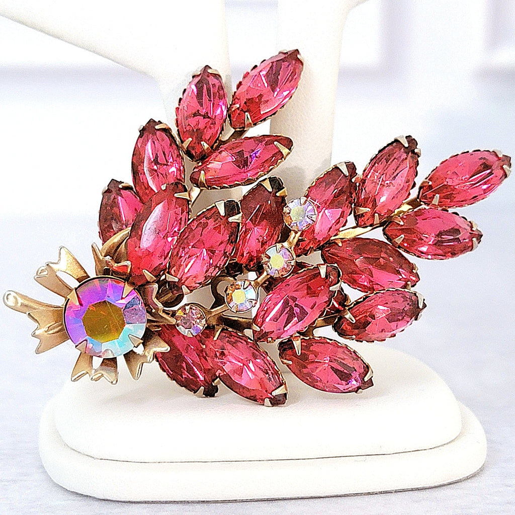 Vintage pink rhinestone brooch.