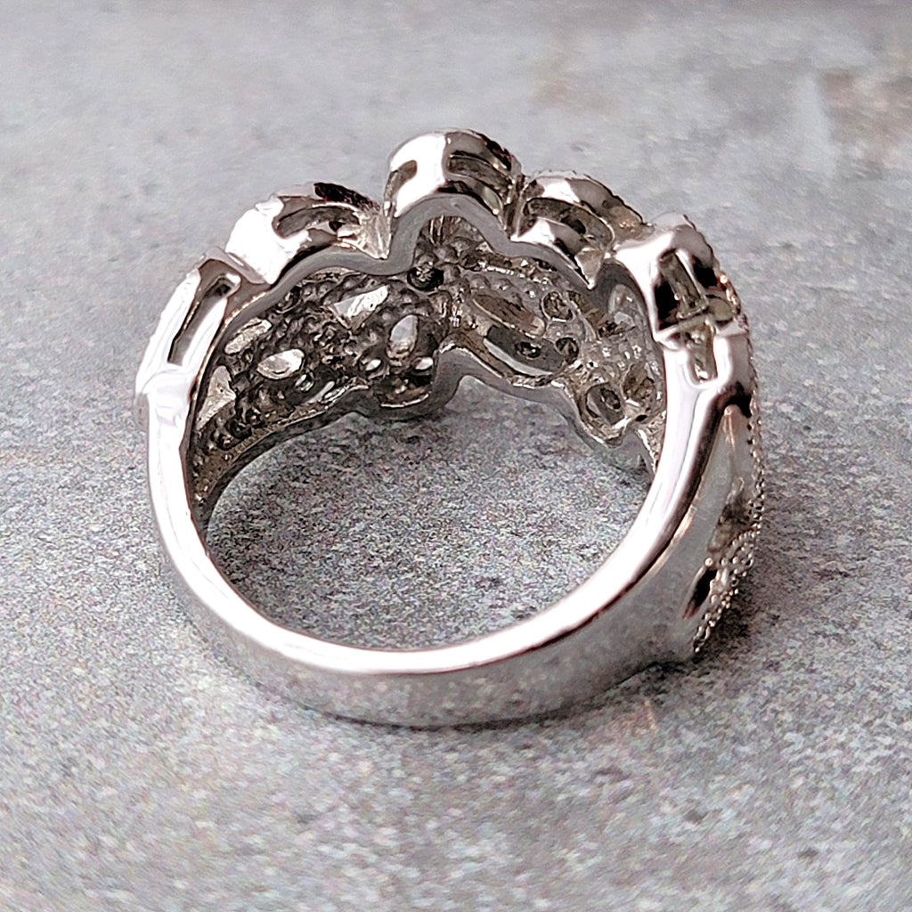 Inside view of a floral ring.