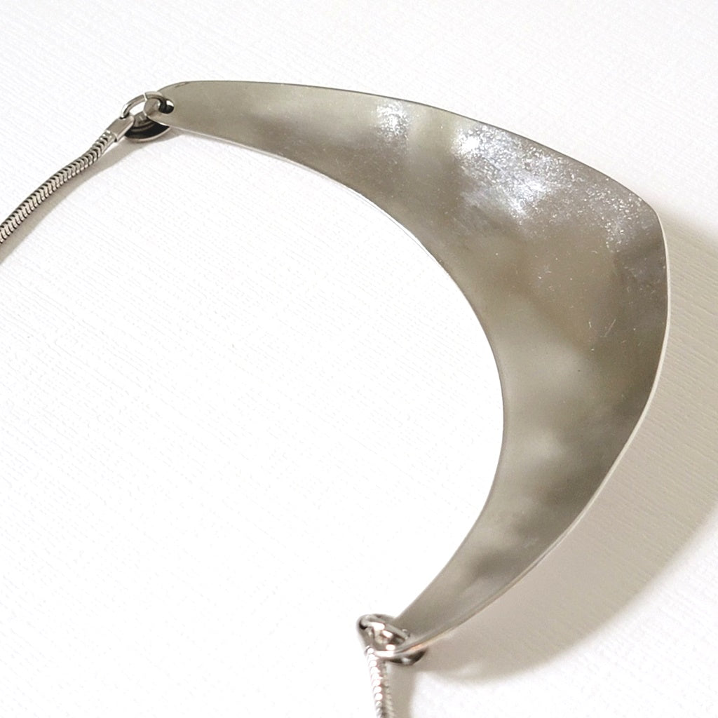 Back of Napier choker necklace.