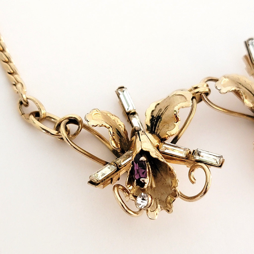 First rhinestone flower link.