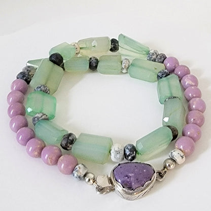 Green and purple stone nugget necklace, with matching silver box clasp.