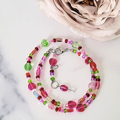 Pink glass beaded necklace.