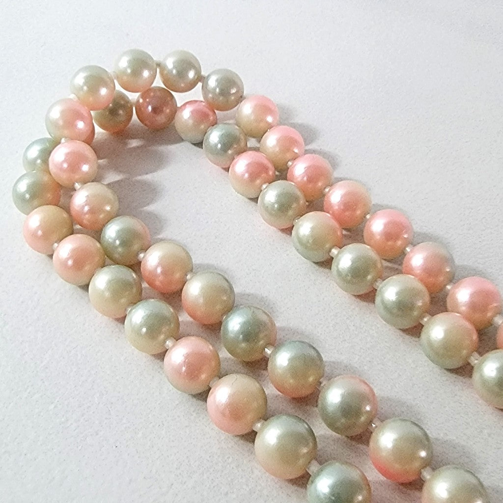 Pink and blue ombre beads.