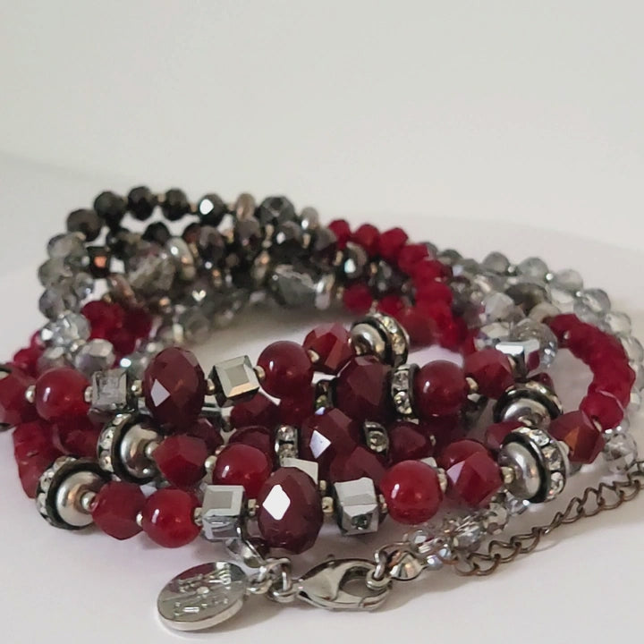 Video of red and silver beaded necklace.