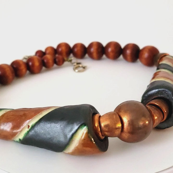 Vintage Cadoro chunky beaded necklace.