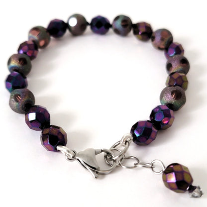Stainless steel clasp on bracelet.
