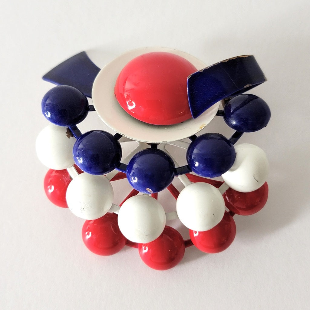 Vintage mod style enamel brooch.