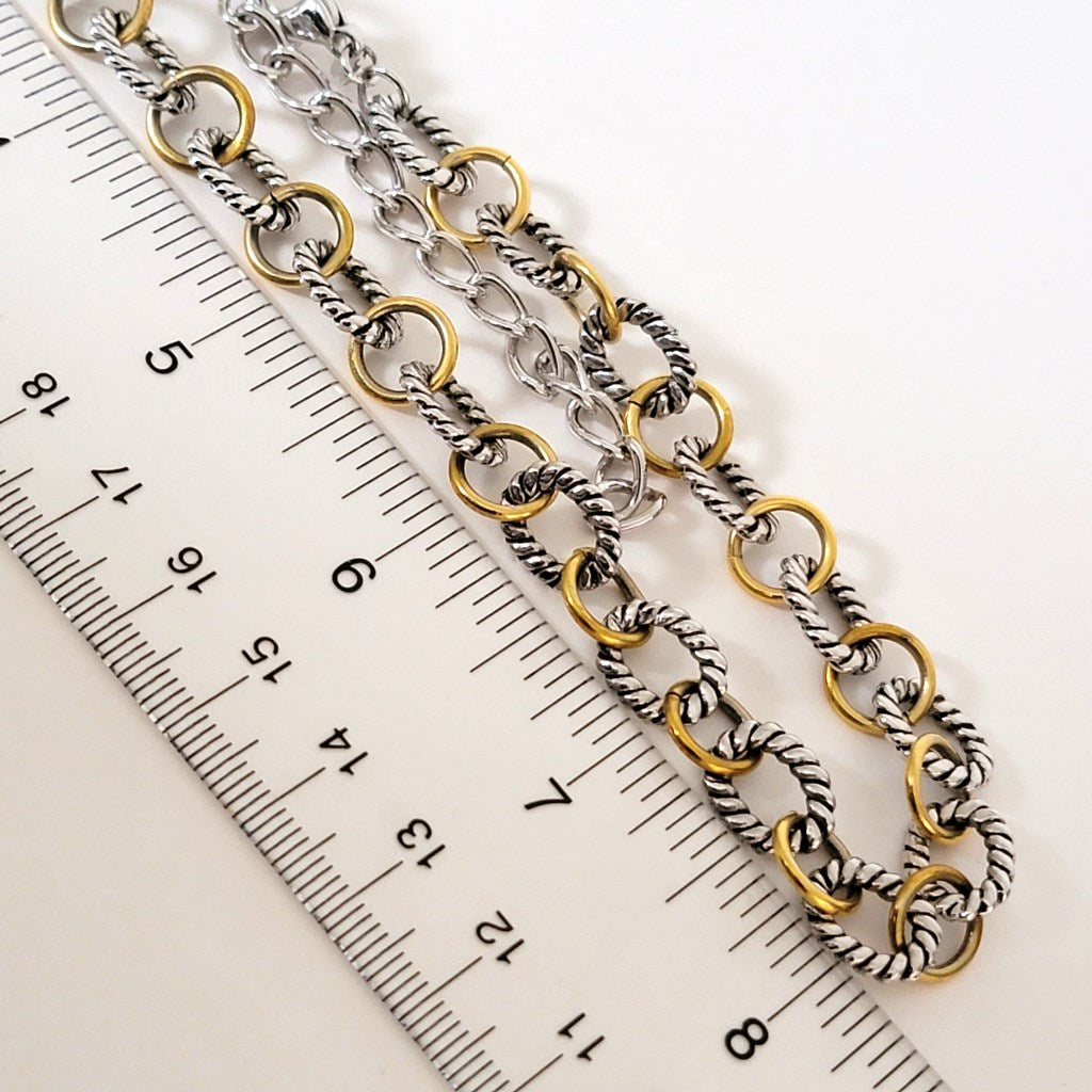 Chain with ruler.
