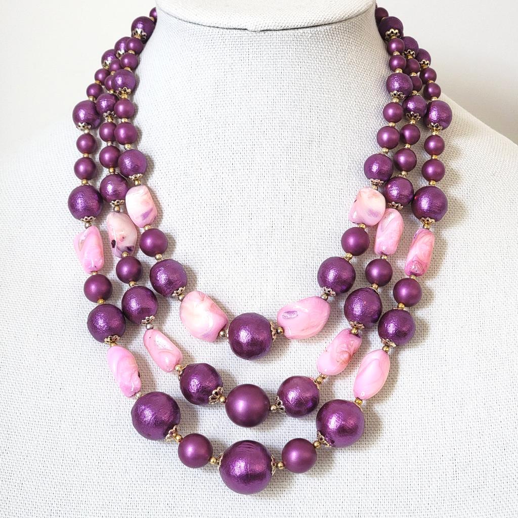 Vintage pink and purple faux pearl necklace