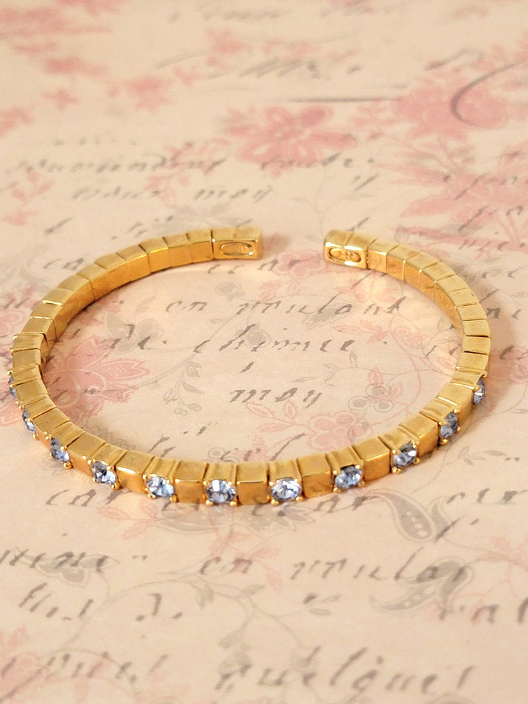 Joan Rivers skinny blue rhinestone bracelet, gold tone cup chain on memory wire