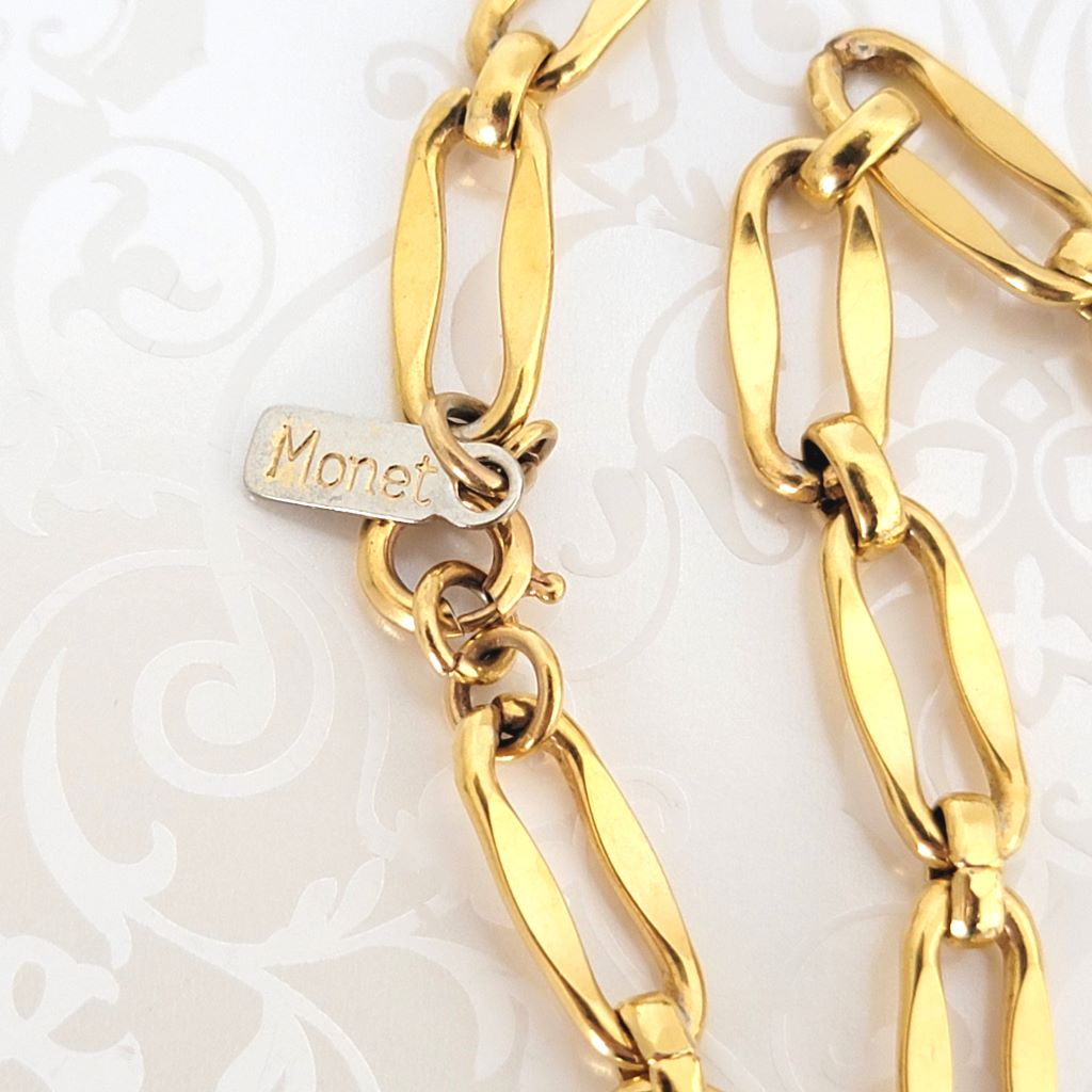 Monet necklace sales price