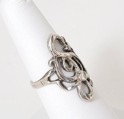 Right side view of 925 silver ring, by ISC.
